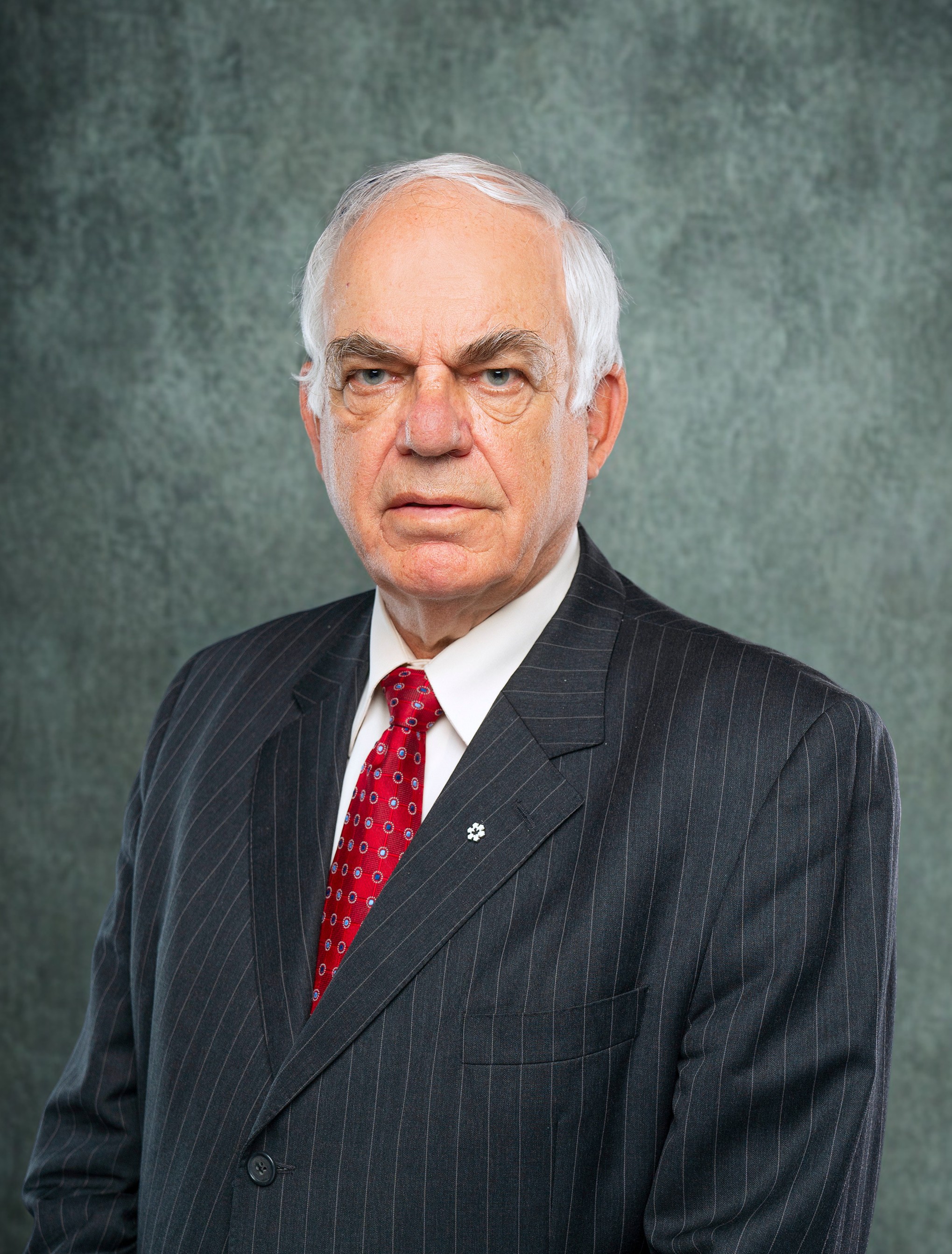 Photo du Commissaire aux conflits d'intérêts et à l'éthique, L’honorable Konrad W. von Finckenstein, C.M., c.r.